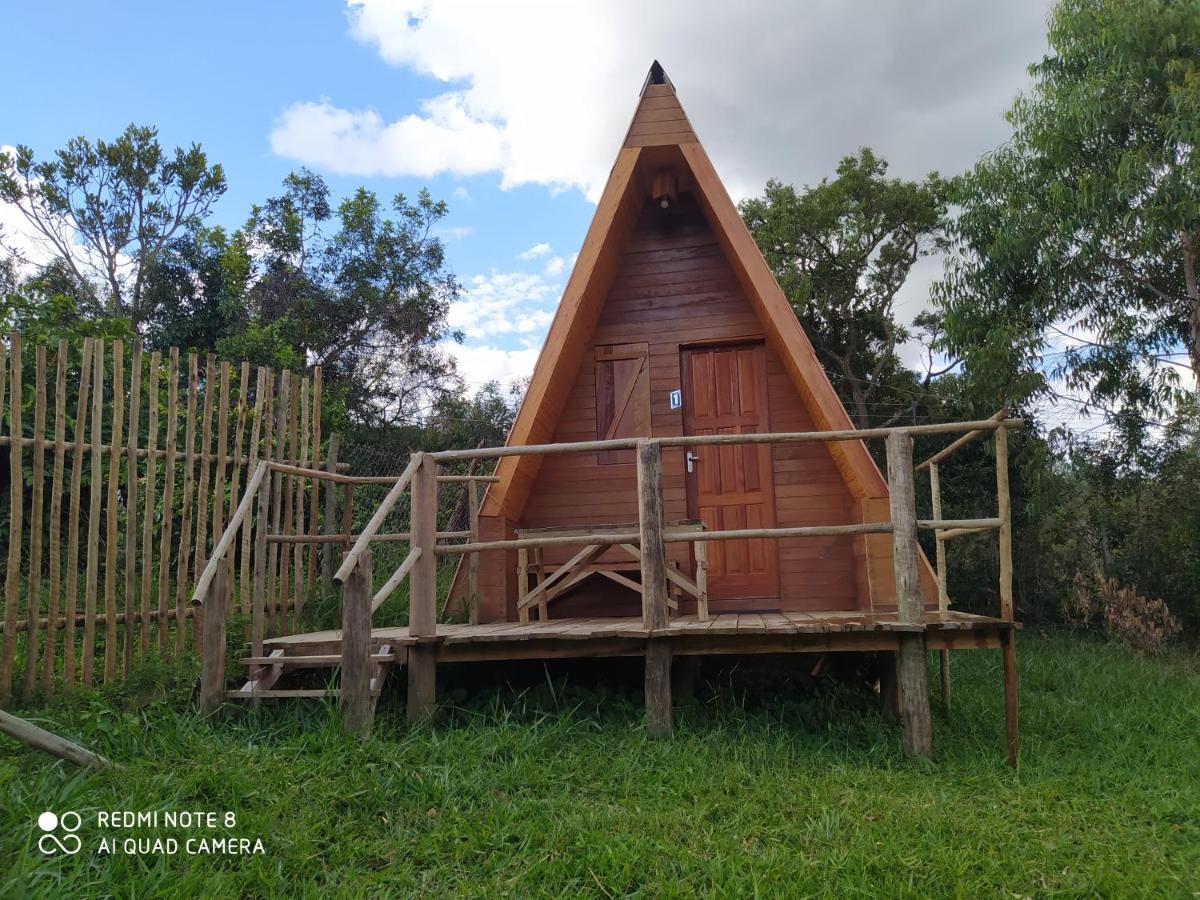 Chales E Camping Do Robinho 1 Sao Tome das Letras Exterior photo
