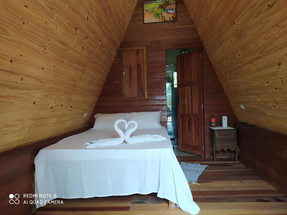 Chales E Camping Do Robinho 1 Sao Tome das Letras Exterior photo