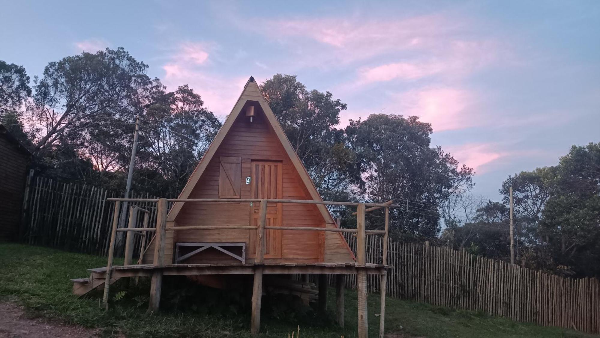 Chales E Camping Do Robinho 1 Sao Tome das Letras Exterior photo