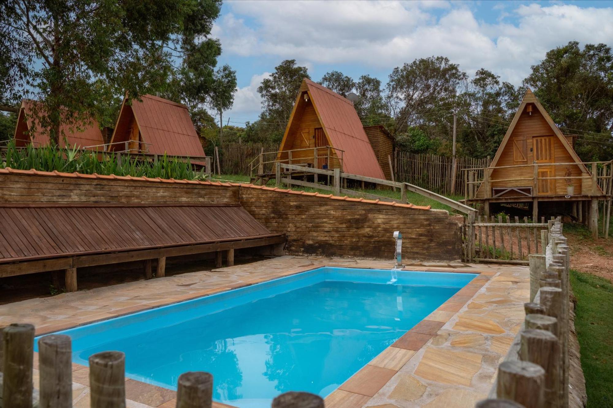 Chales E Camping Do Robinho 1 Sao Tome das Letras Exterior photo