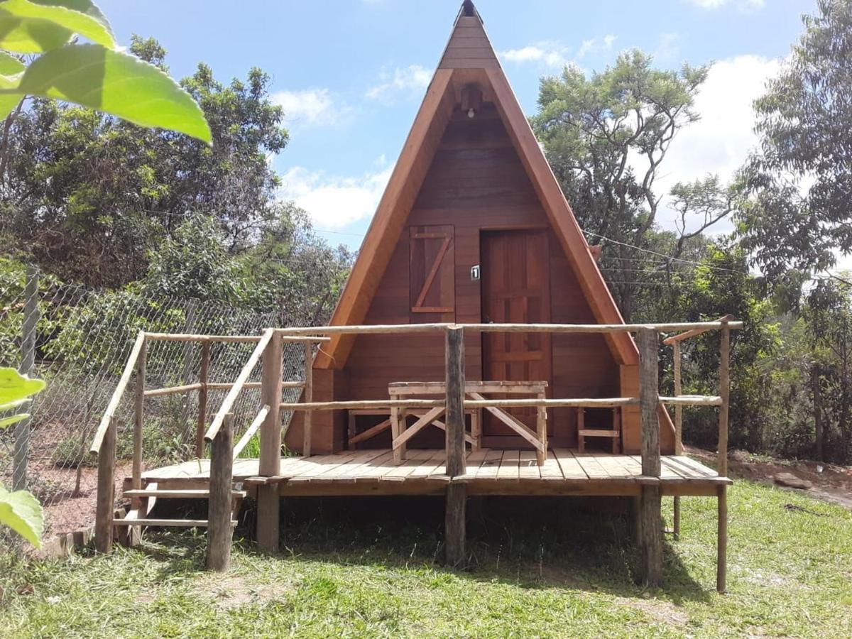 Chales E Camping Do Robinho 1 Sao Tome das Letras Exterior photo